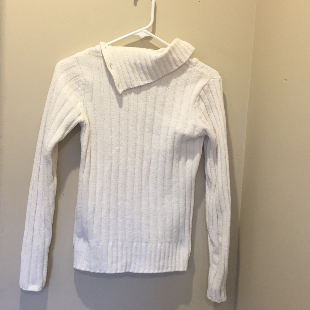 Sweater - Picture 6 of 7